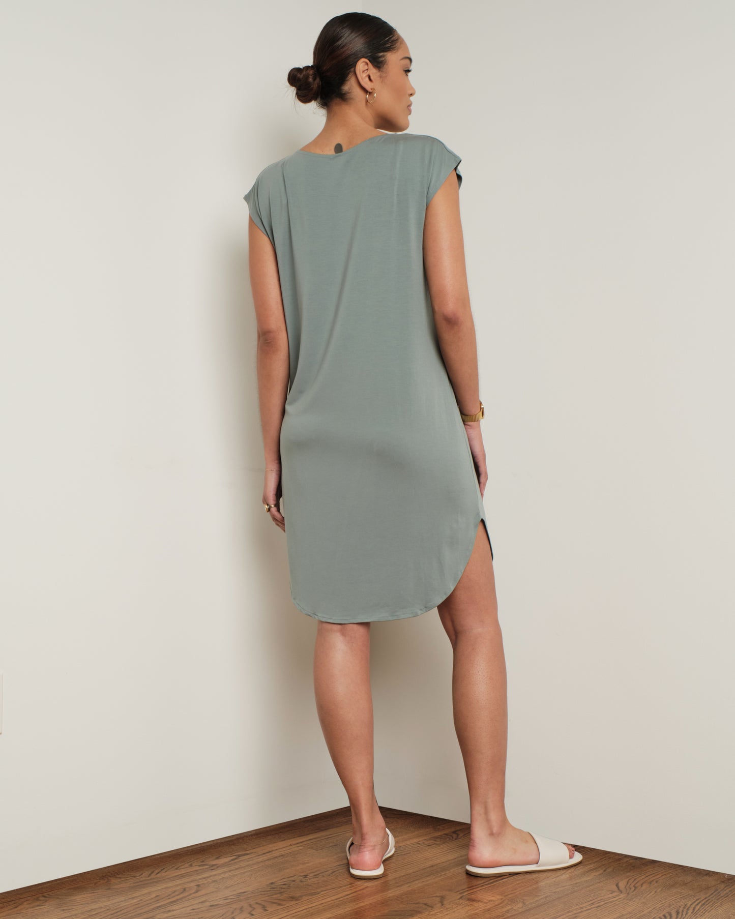 Short Easy Dress in Slate