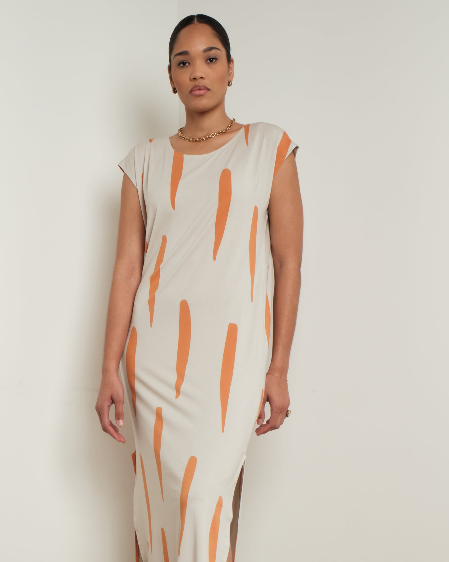 Long Easy Dress in White/Orange Print